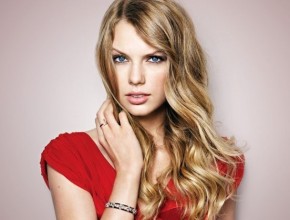 Taylor Swift plastic surgery