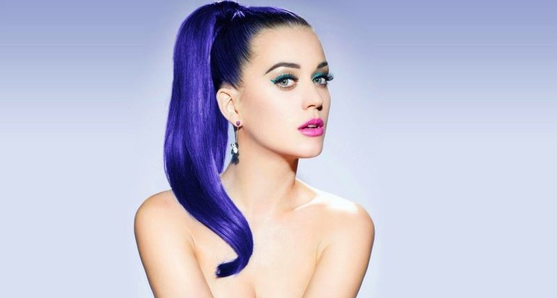 Katy Perry Divine looks through plastic surgery?