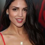 Eiza Gonzalez plastic surgery 23