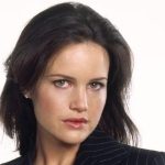 Carla Gugino remains young using plastic surgery