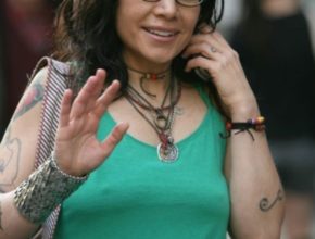 Janeane Garofalo plastic surgery (9)